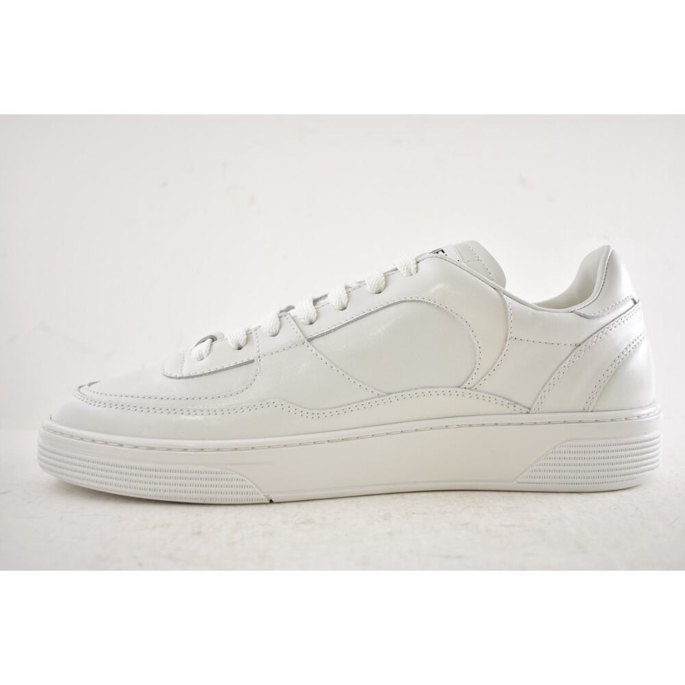 Chanel 25B White Calfskin Leather CC Logo Tie Flat Runner Trainer Sneaker 42 - Picture 13 of 16